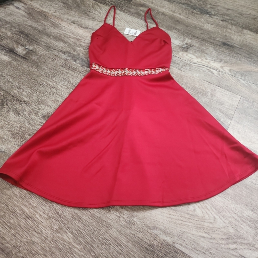 Chic Red Dress with Chain Accent